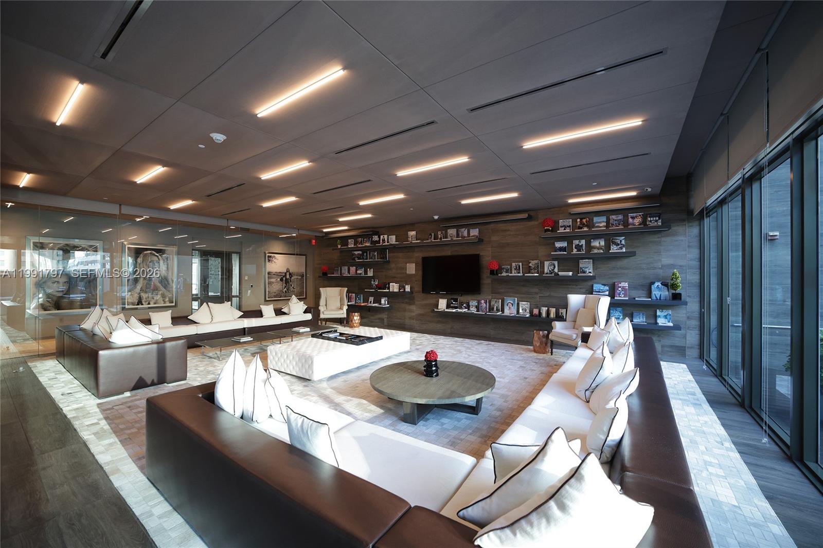 1080 Brickell Ave #1603 Miami, FL 33131