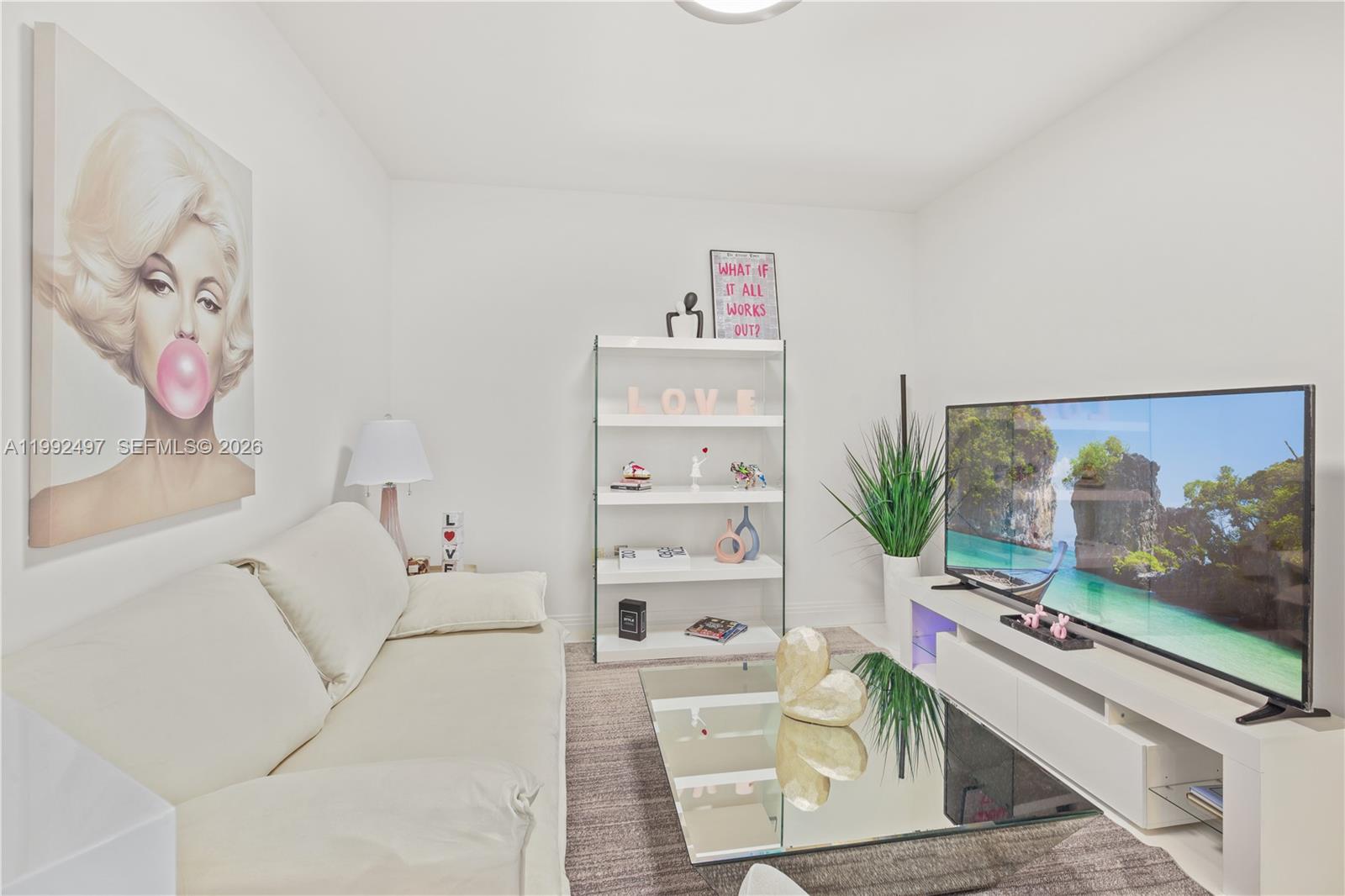 image Epic Residences11