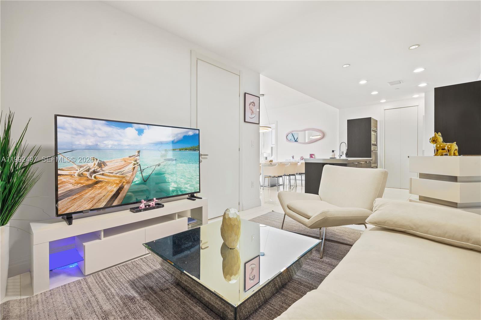 image Epic Residences13