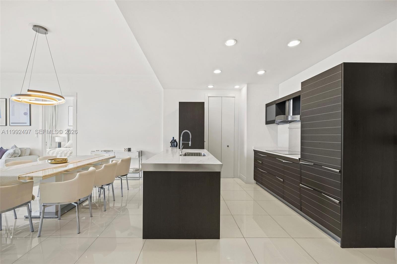 image Epic Residences5