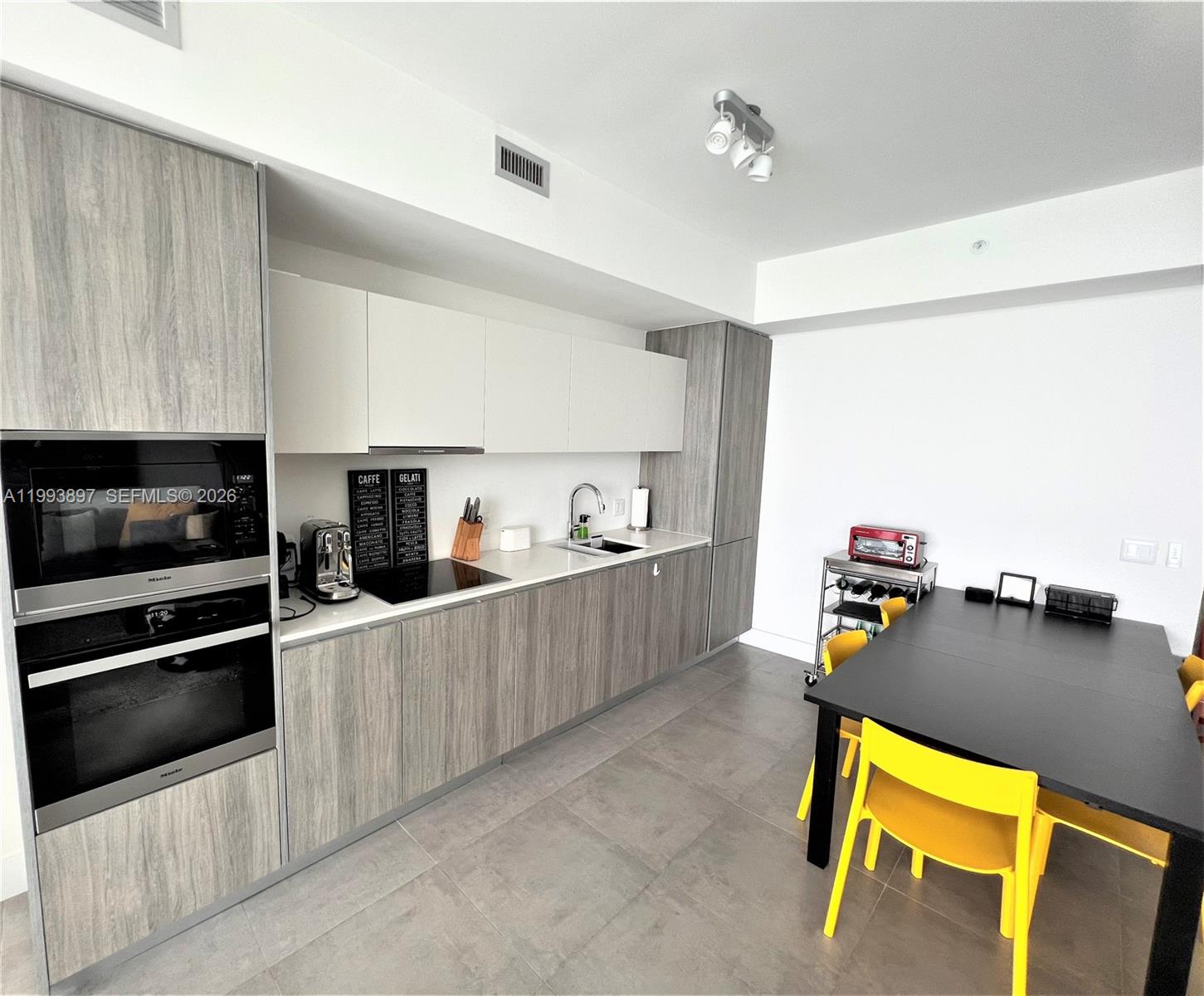 image Biscayne Beach1