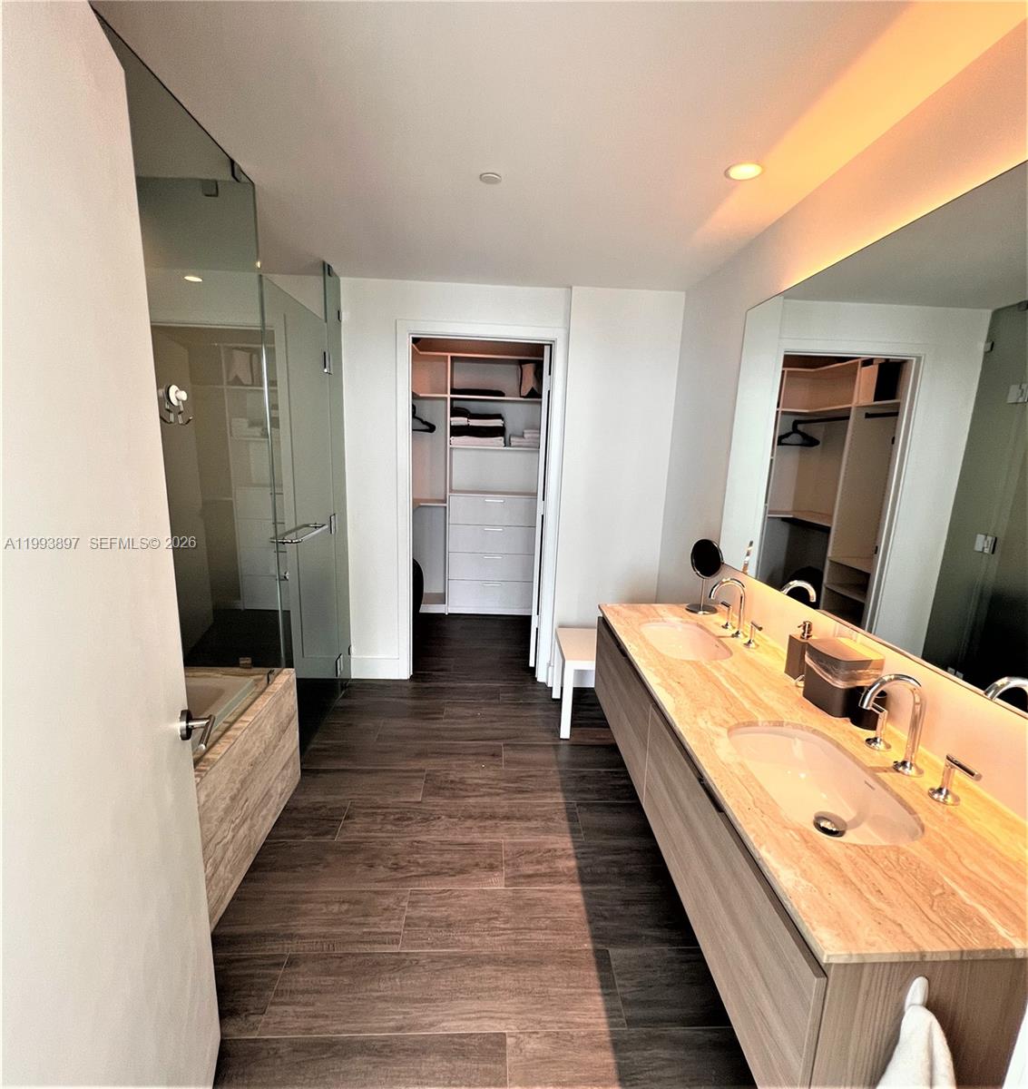 image Biscayne Beach7