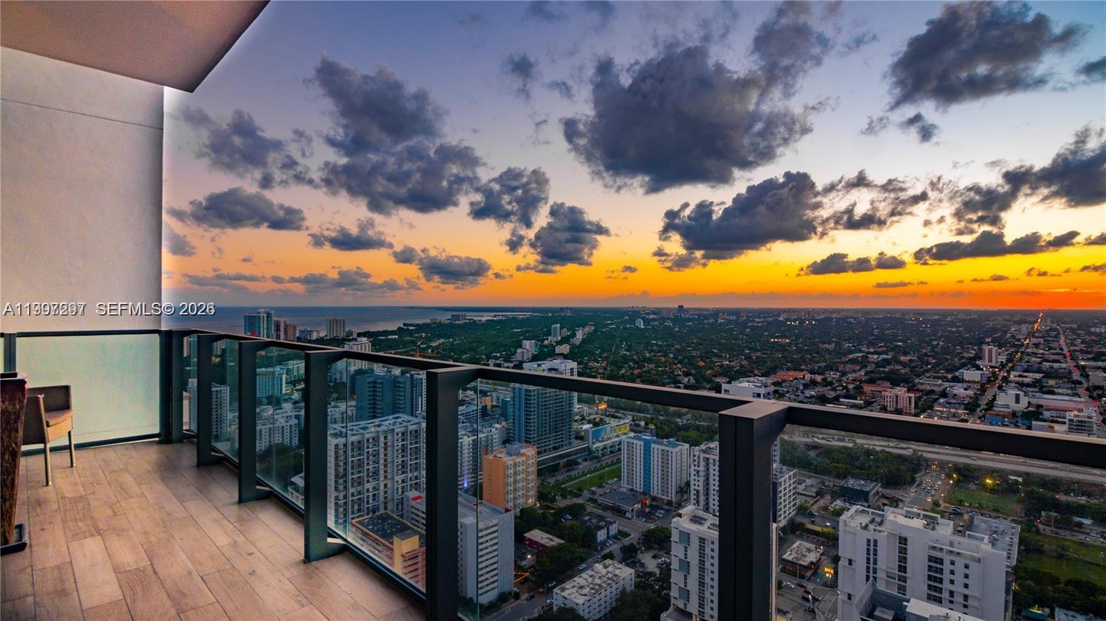 image Rise Brickell City Centre1