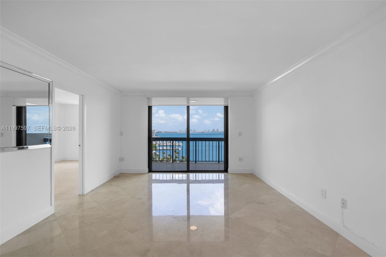 image Brickell Bay Club5
