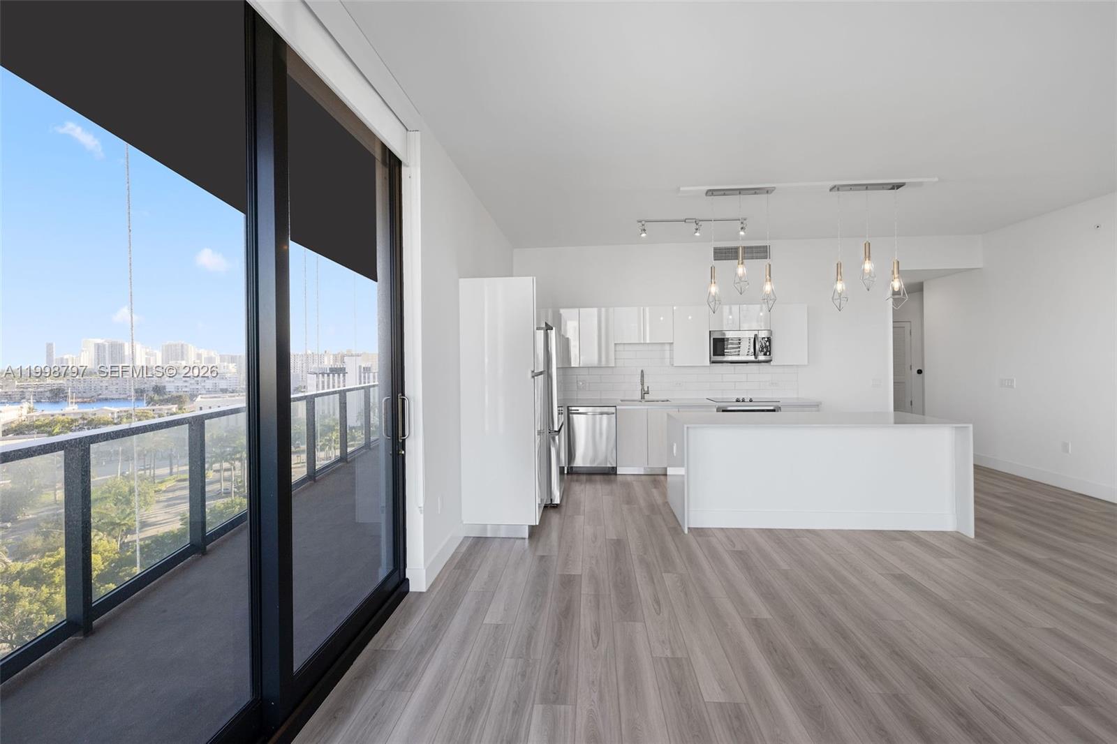 101 Diplomat Pkwy #1002 Hallandale Beach, FL 33009