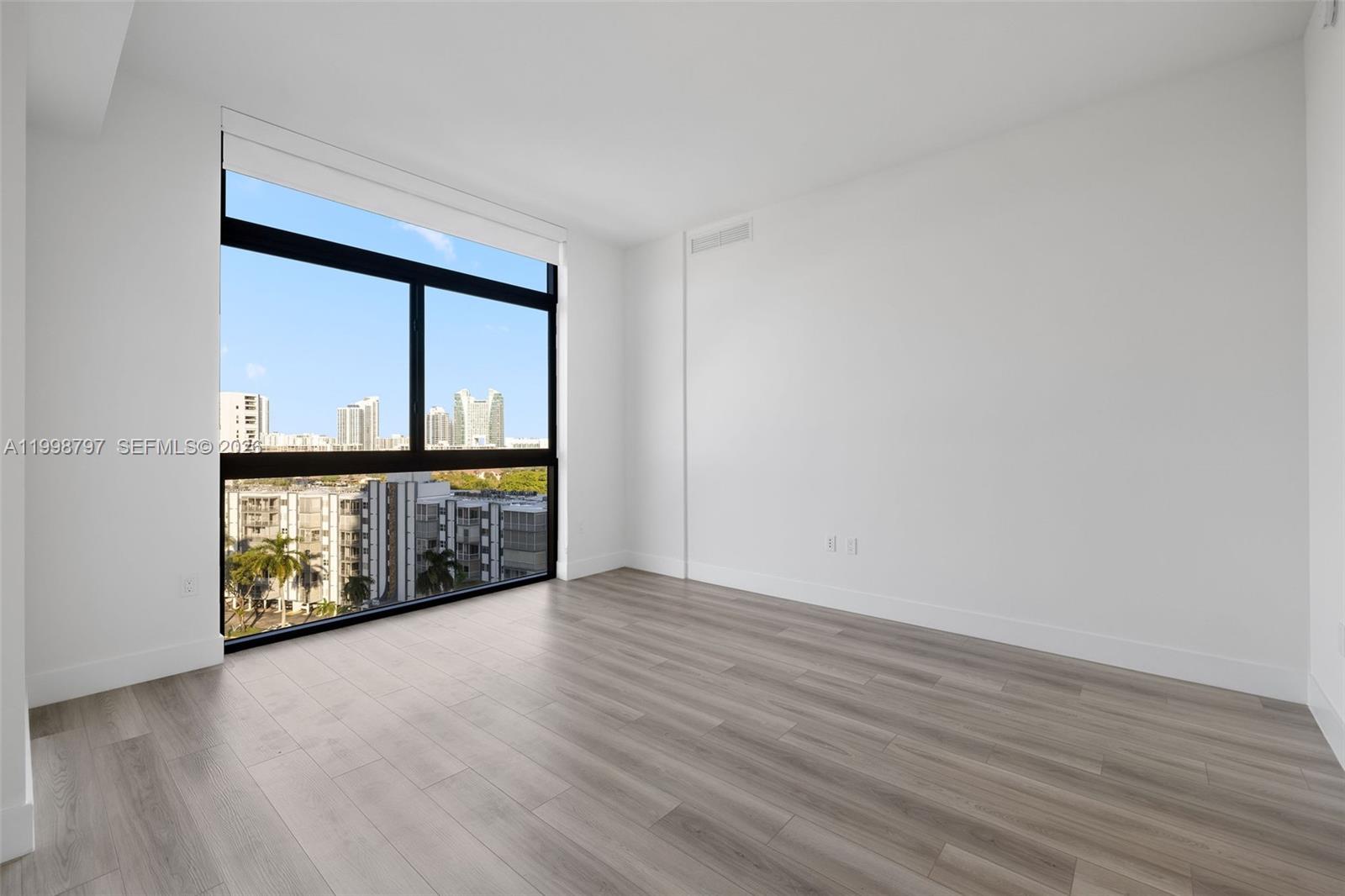 101 Diplomat Pkwy #1002 Hallandale Beach, FL 33009