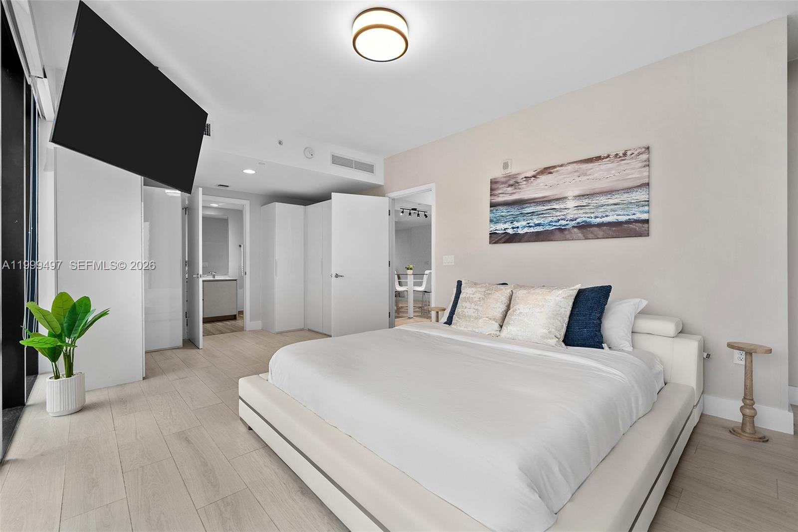 image 1010 Brickell10
