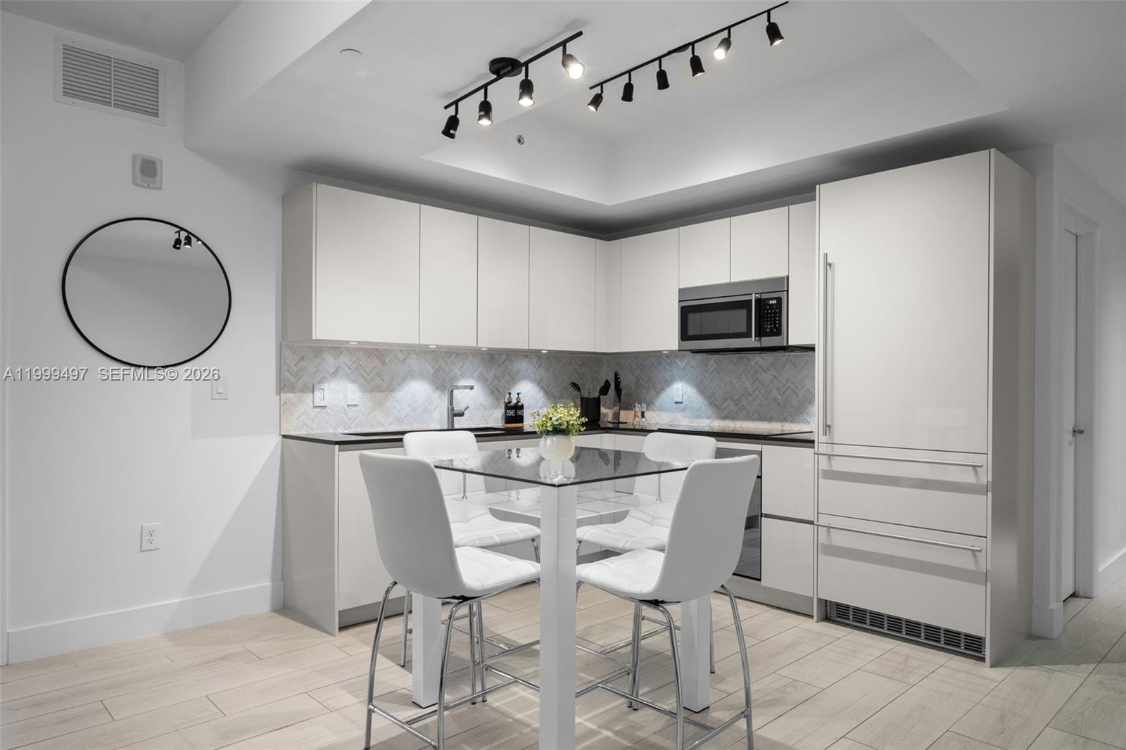 image 1010 Brickell17