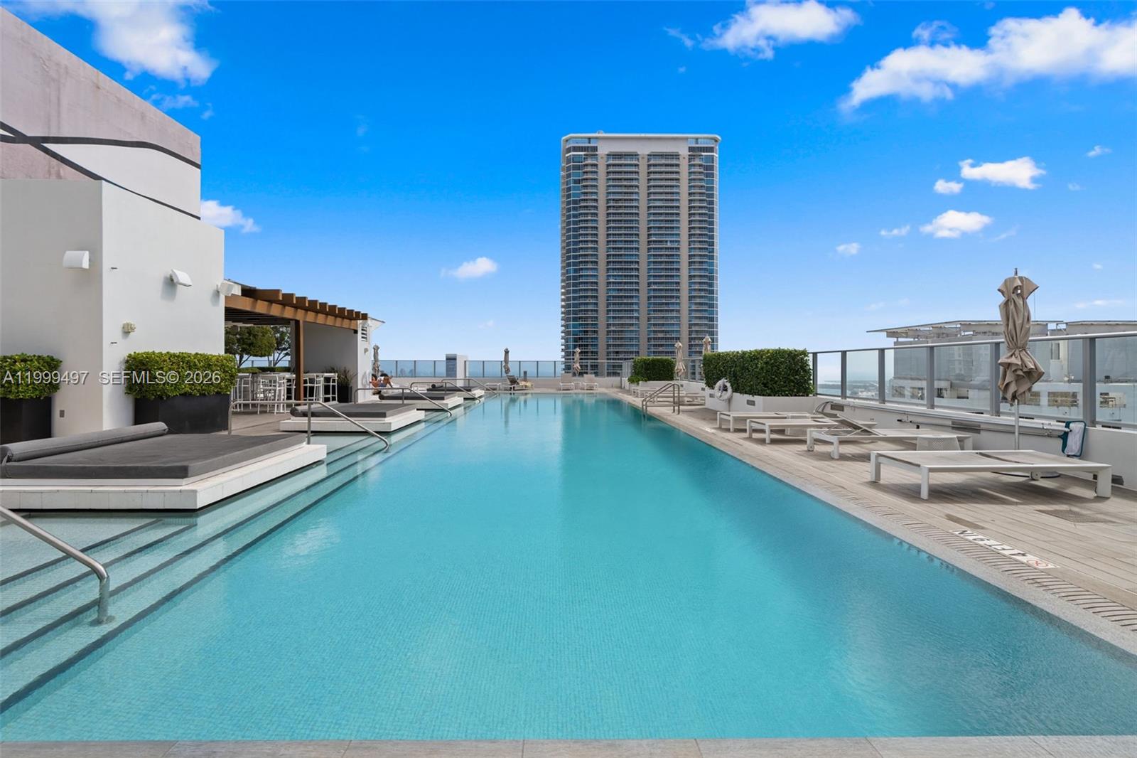 image 1010 Brickell27