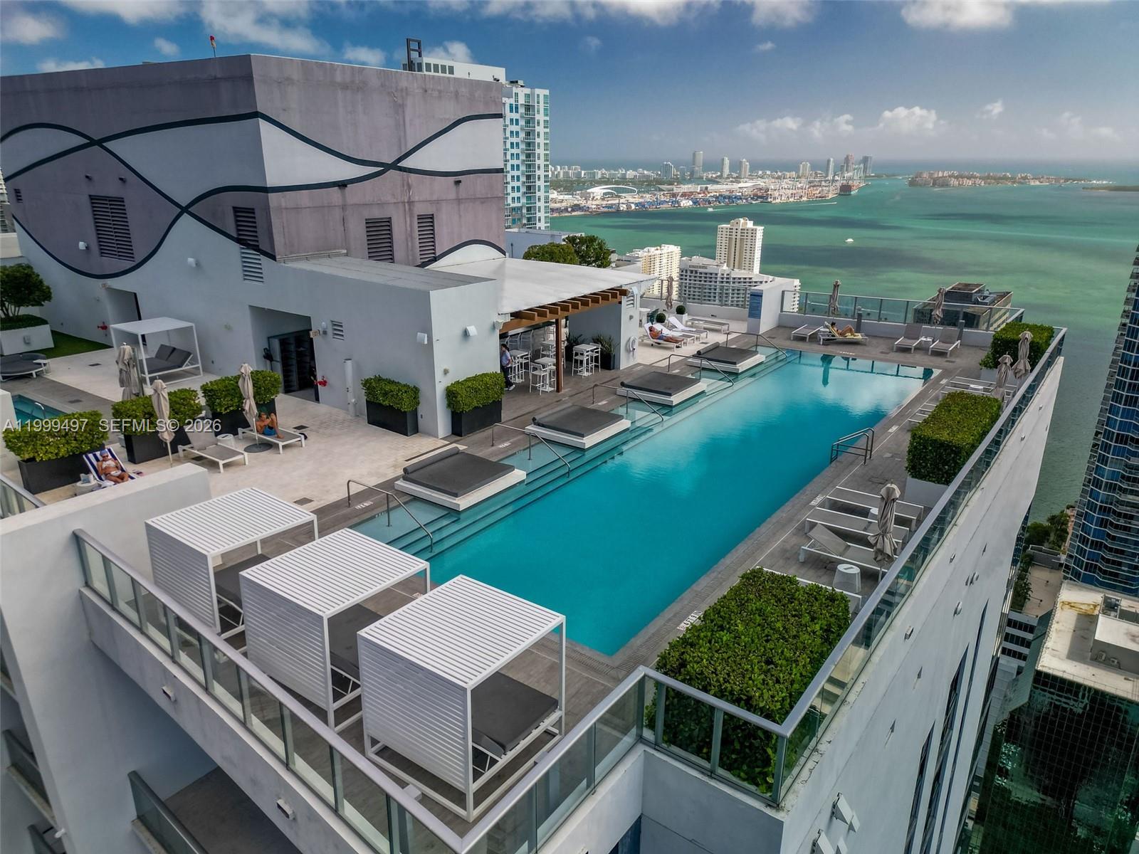 image 1010 Brickell71