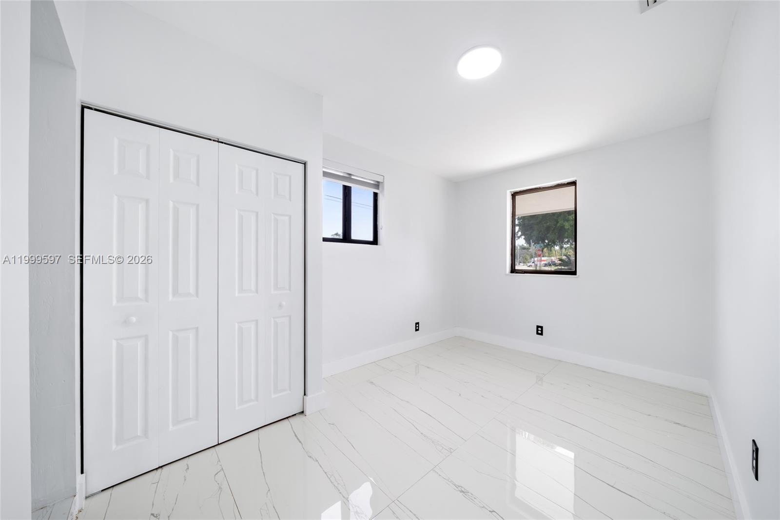2401 SW 45th Ave Fort Lauderdale, FL 33317