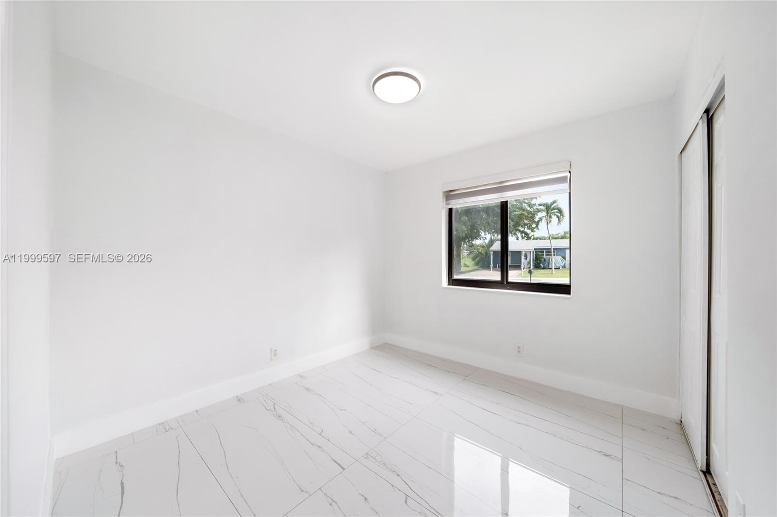 2401 SW 45th Ave Fort Lauderdale, FL 33317