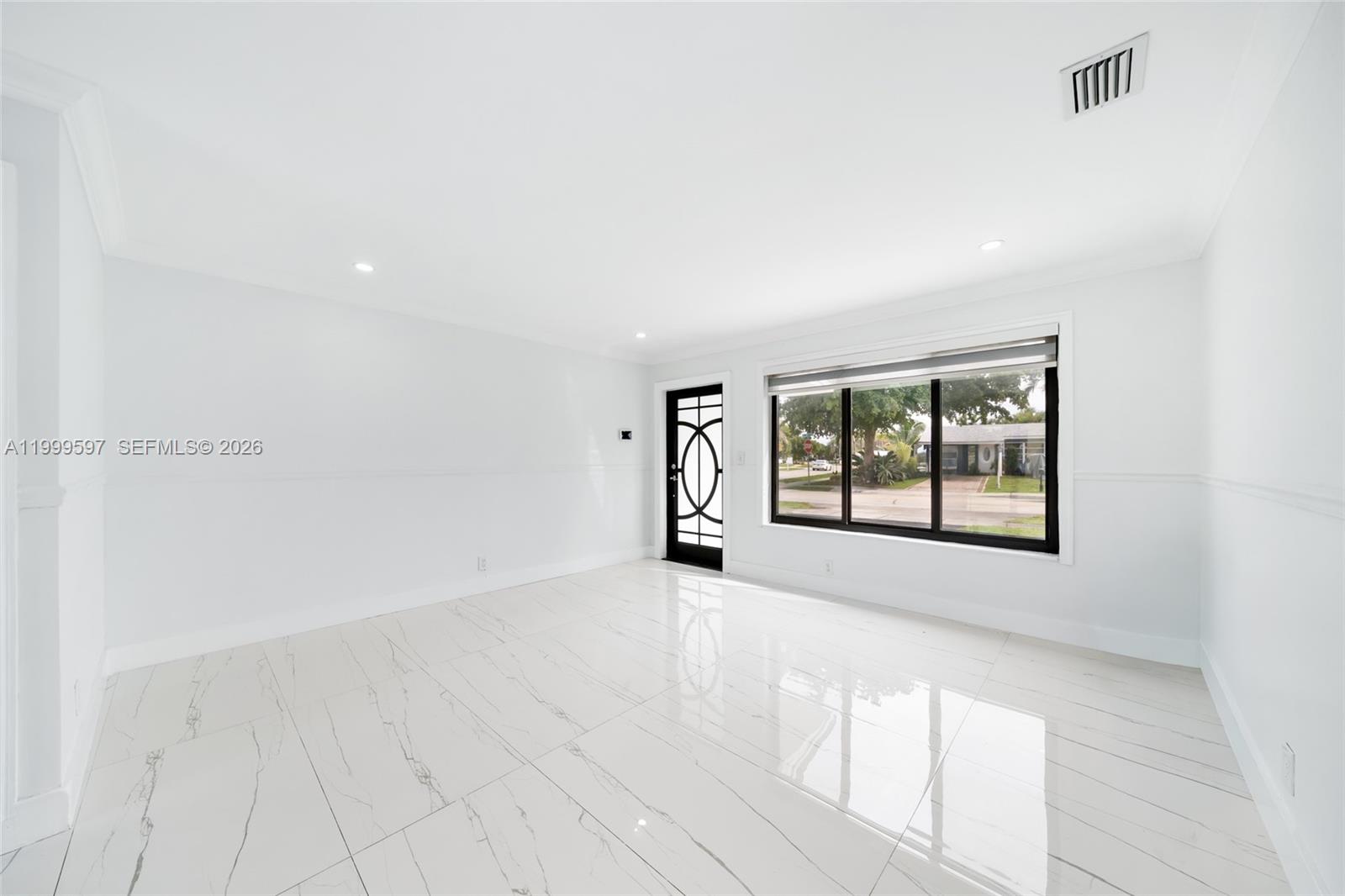 2401 SW 45th Ave Fort Lauderdale, FL 33317