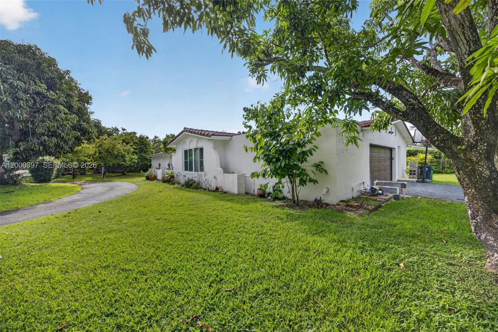 7690 SW 128th St Pinecrest, FL 33156