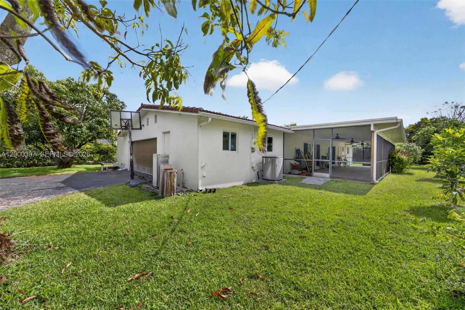 7690 SW 128th St Pinecrest, FL 33156