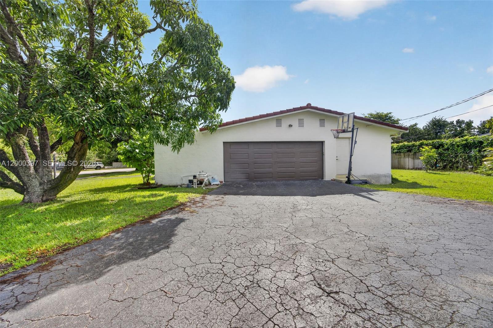 7690 SW 128th St Pinecrest, FL 33156