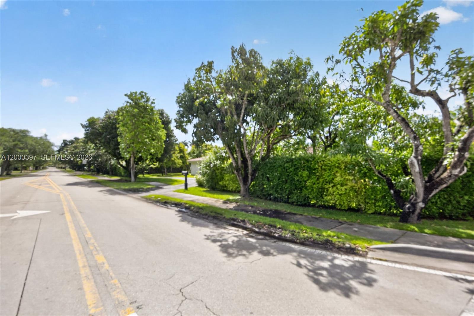 7690 SW 128th St Pinecrest, FL 33156