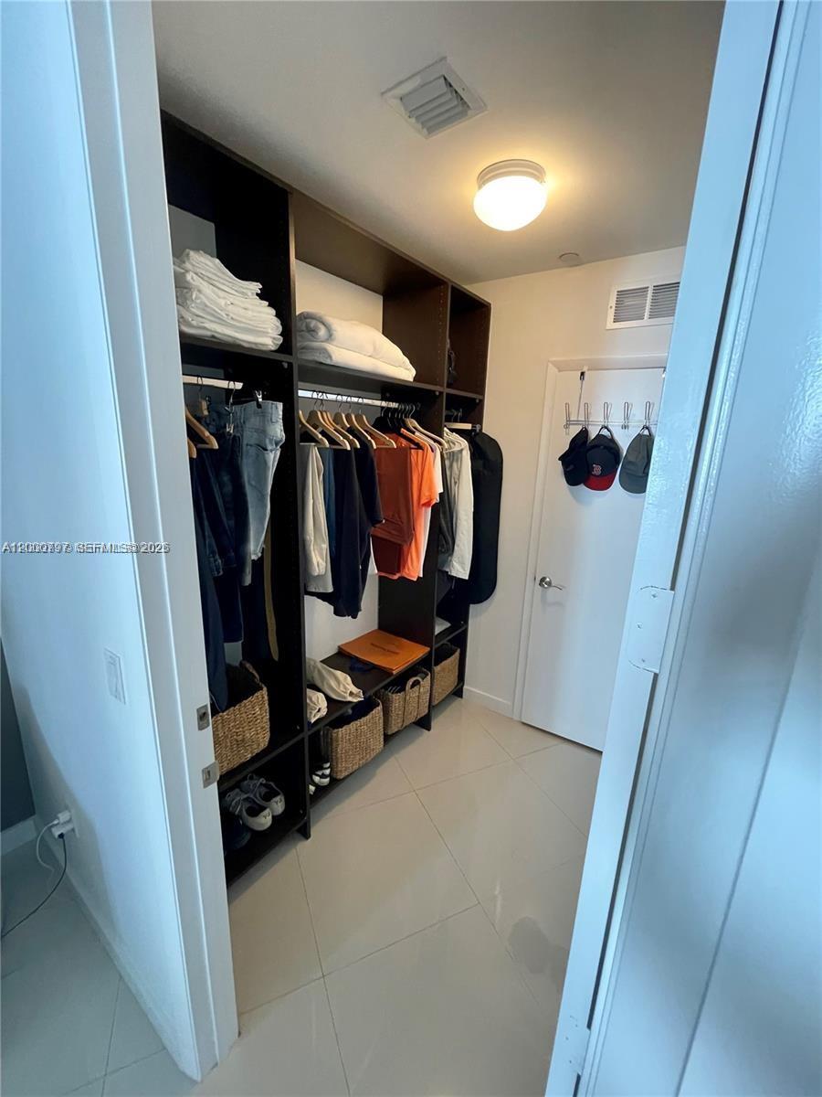 image Trump Tower III13