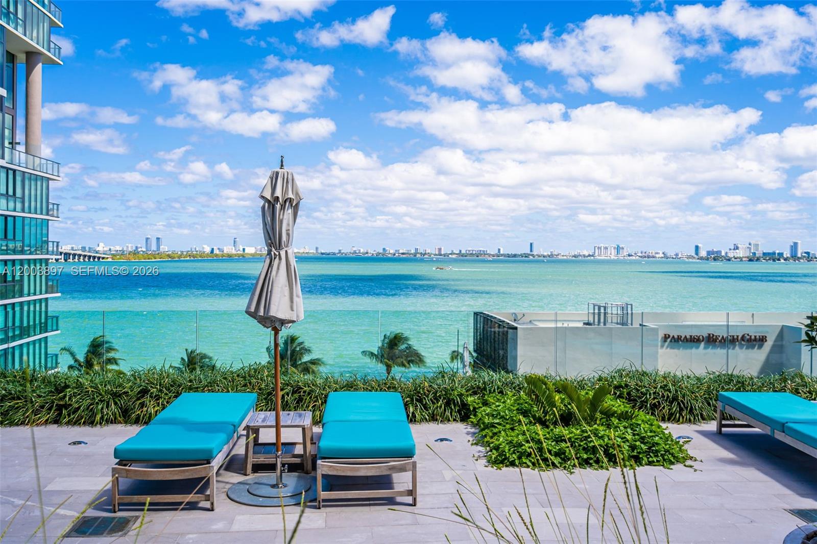image Paraiso Bay47