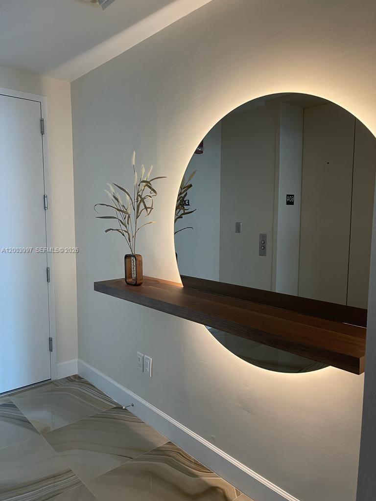 360 Ocean Dr #604S Key Biscayne, FL 33149