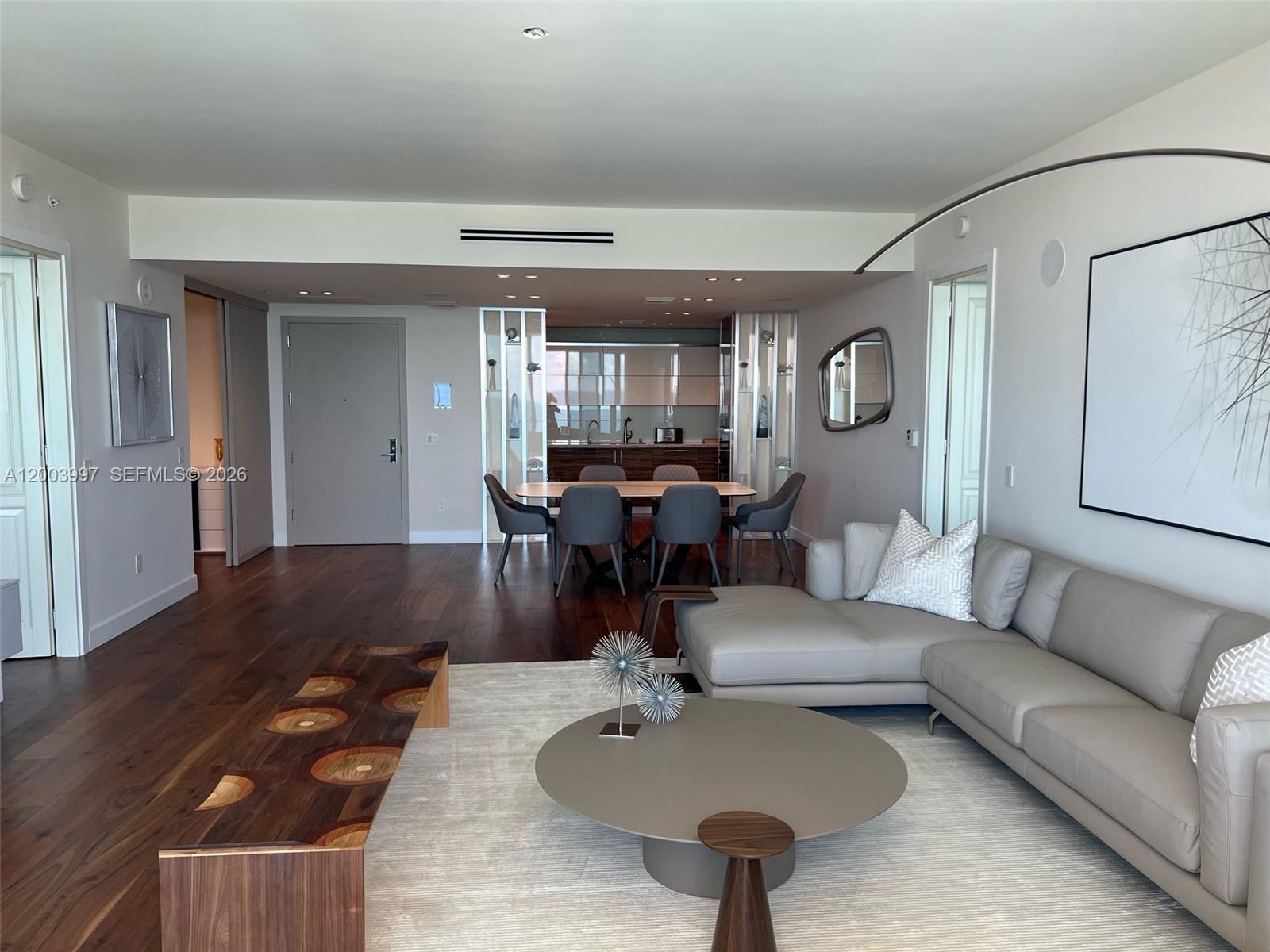 360 Ocean Dr #604S Key Biscayne, FL 33149