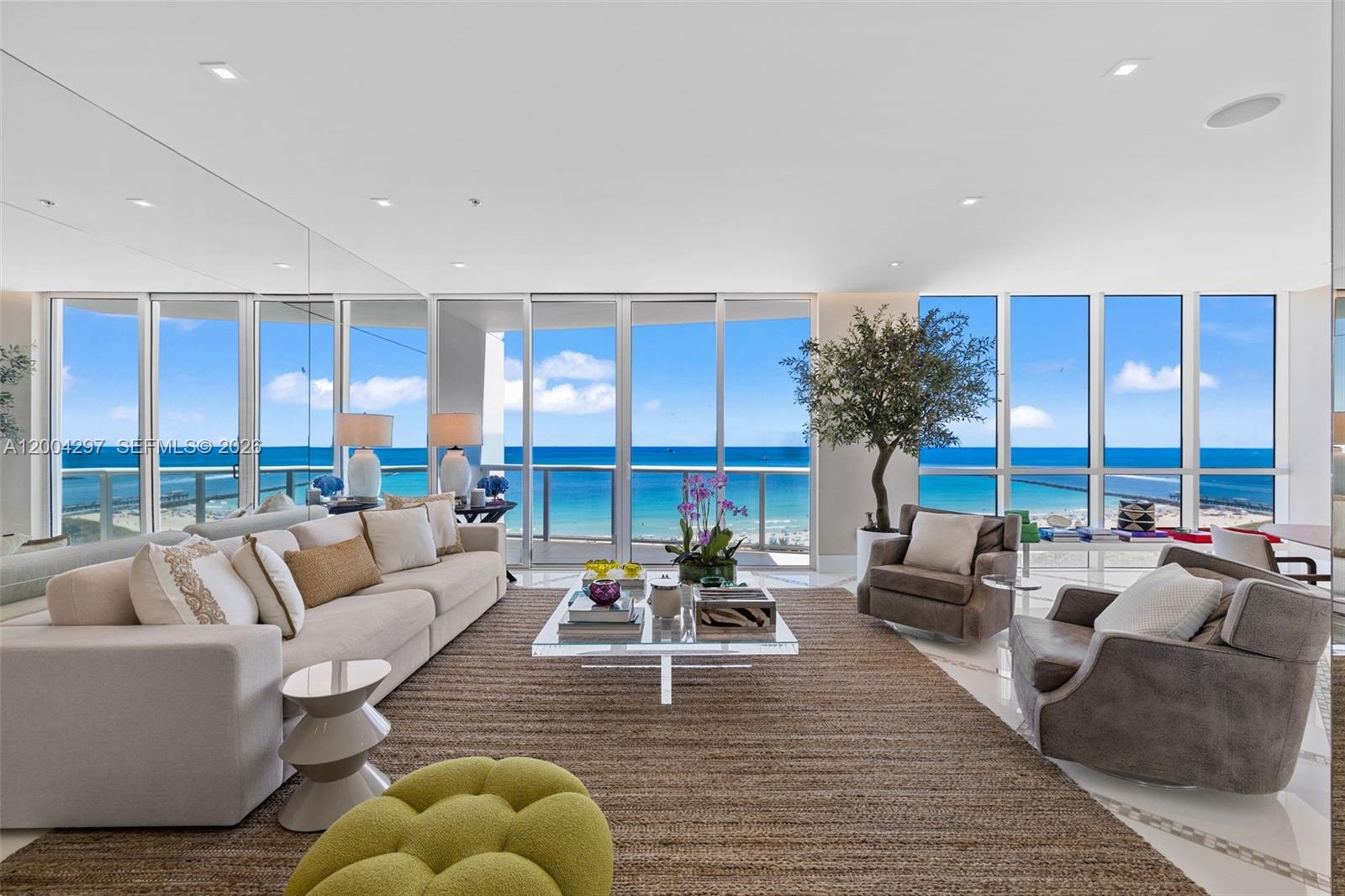 image Continuum South Beach North Tower0