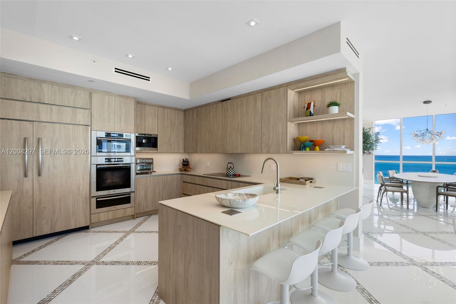 50 S Pointe Dr #1502/03 Miami Beach, FL 33139