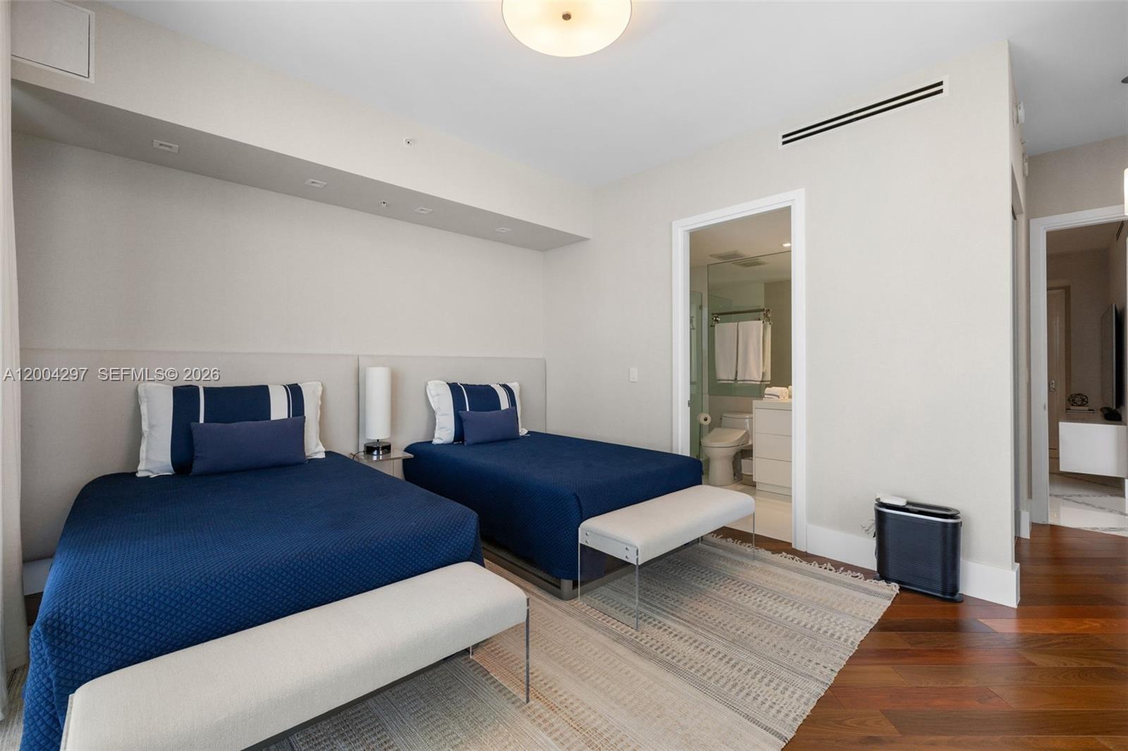 50 S Pointe Dr #1502/03 Miami Beach, FL 33139