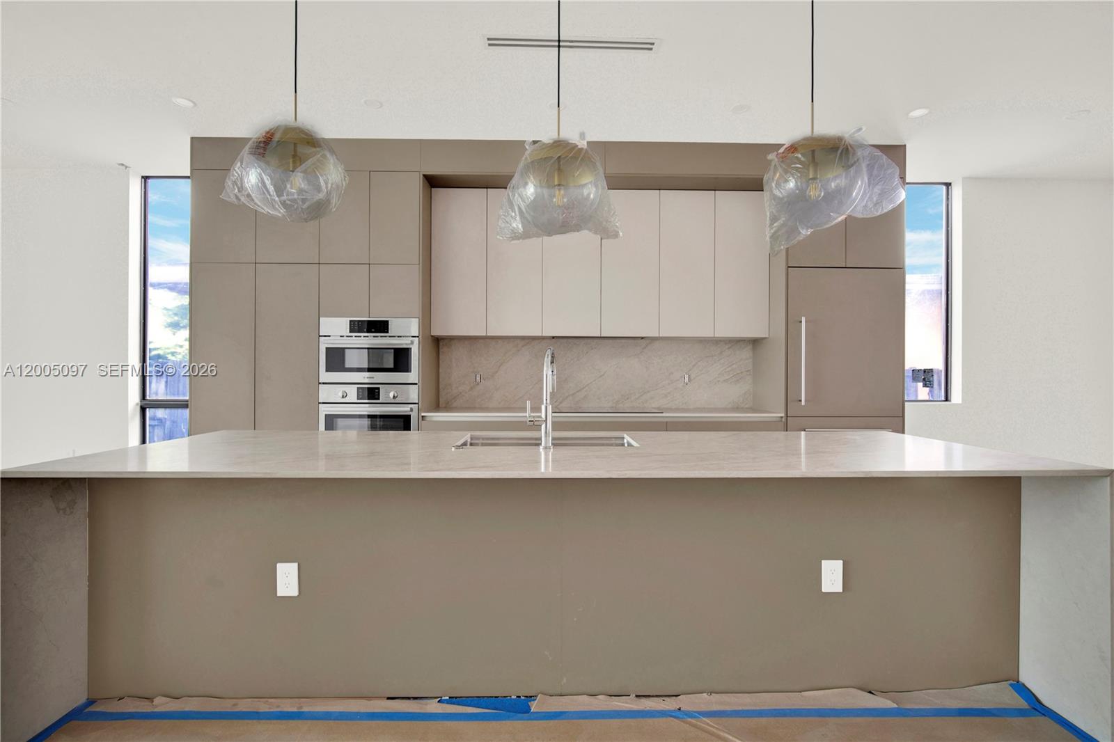 1501 SW 21st St Miami, FL 33145