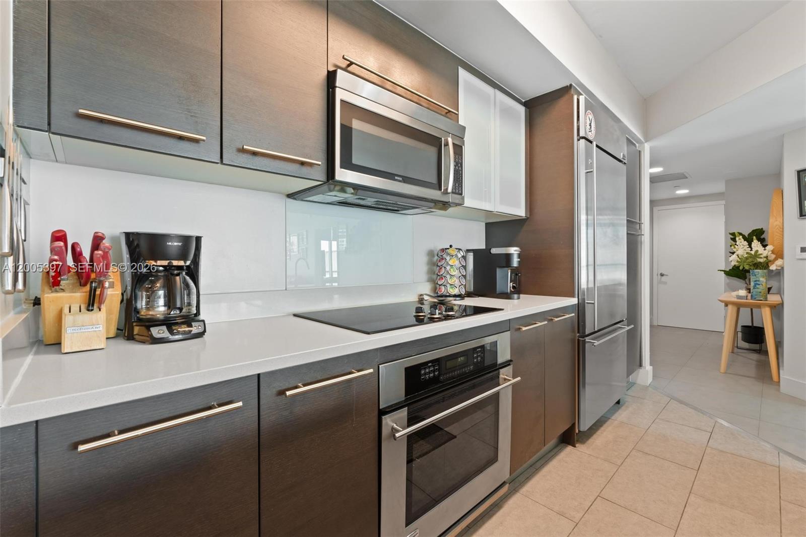 image 500 Brickell East11