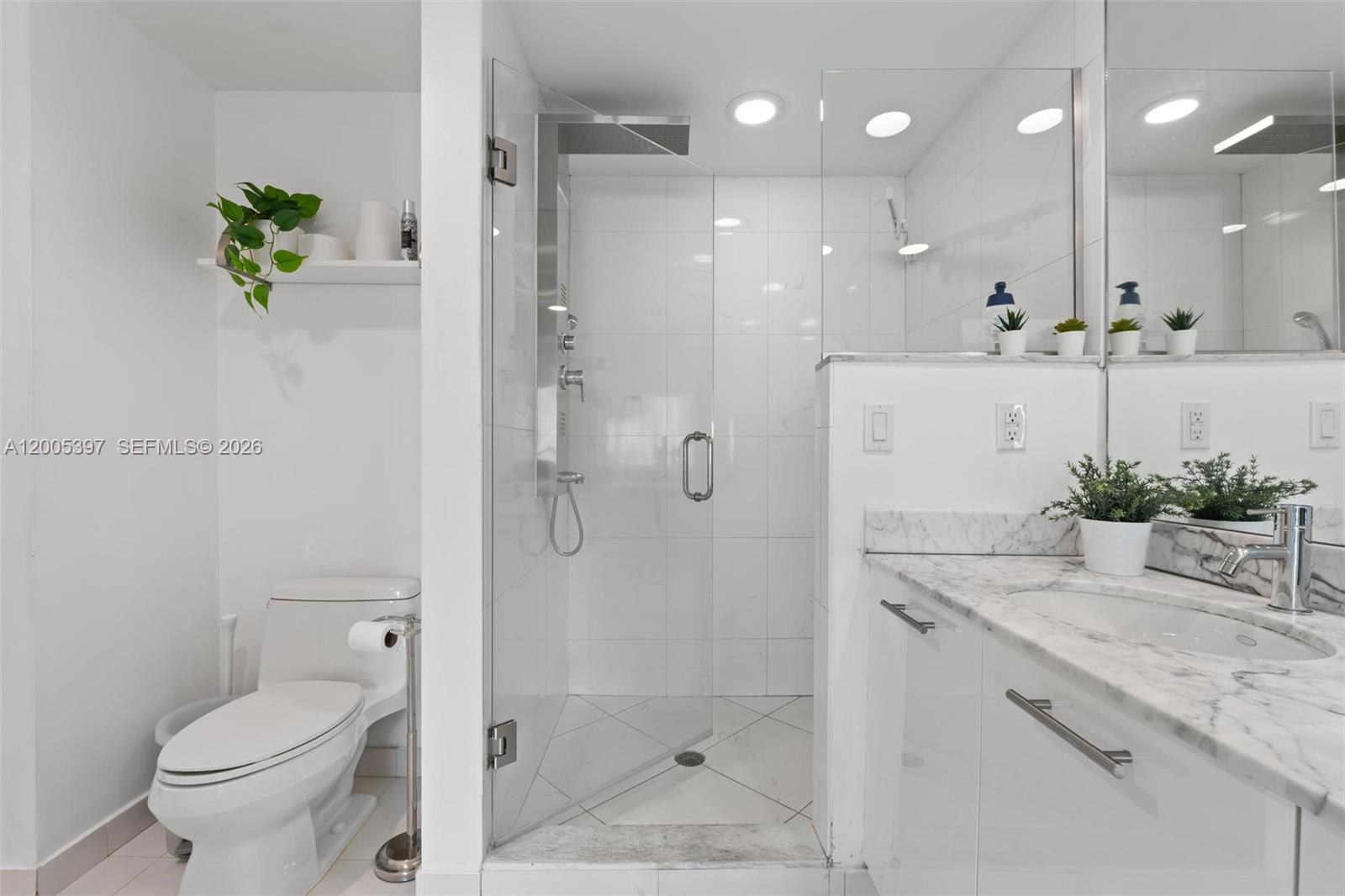 image 500 Brickell East32