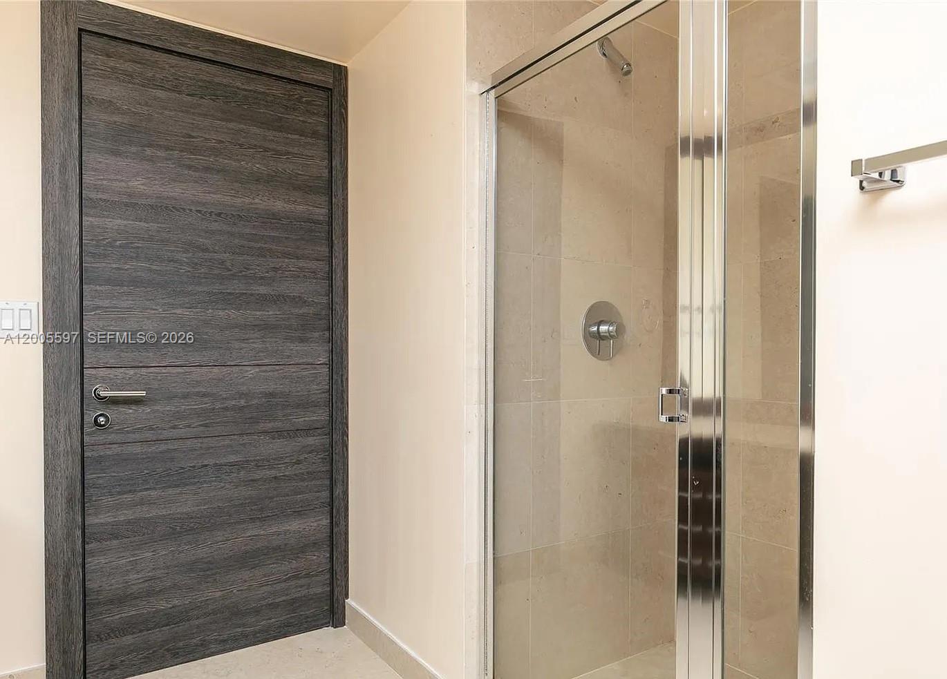 495 Brickell Ave #703 Miami, FL 33131