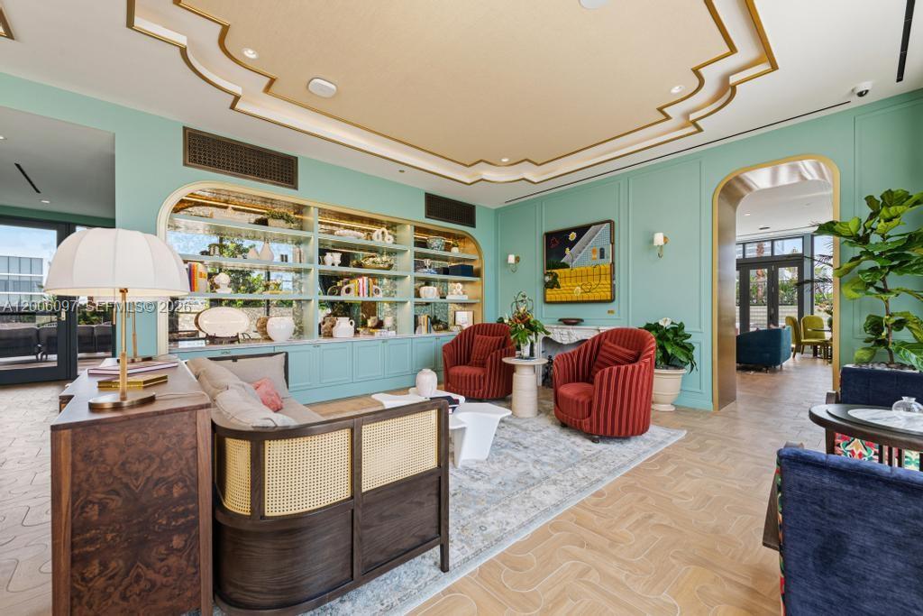 2700 NW 2nd #238 Miami, FL 33127