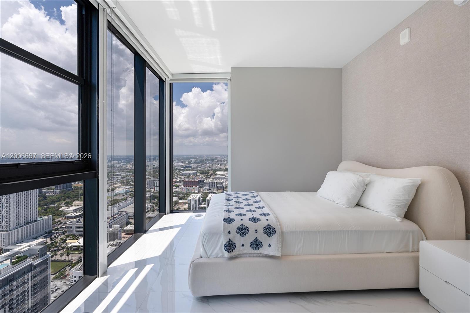 700 NE 24th St #5407 Miami, FL 33137