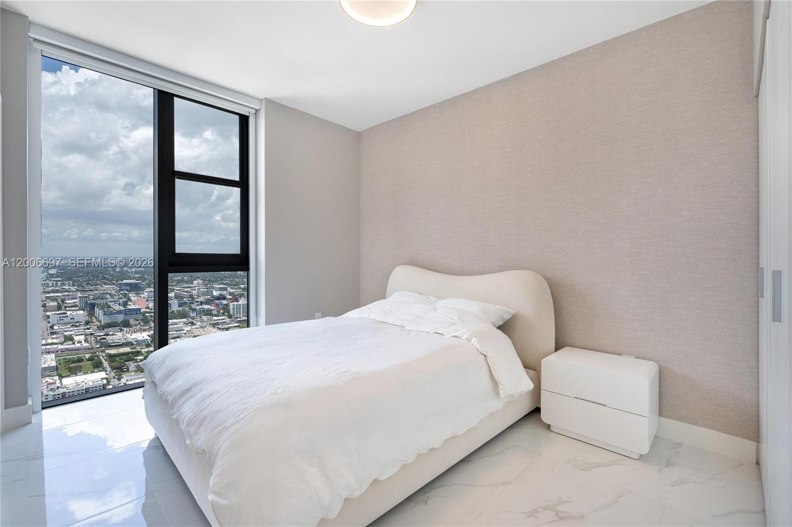 700 NE 24th St #5407 Miami, FL 33137