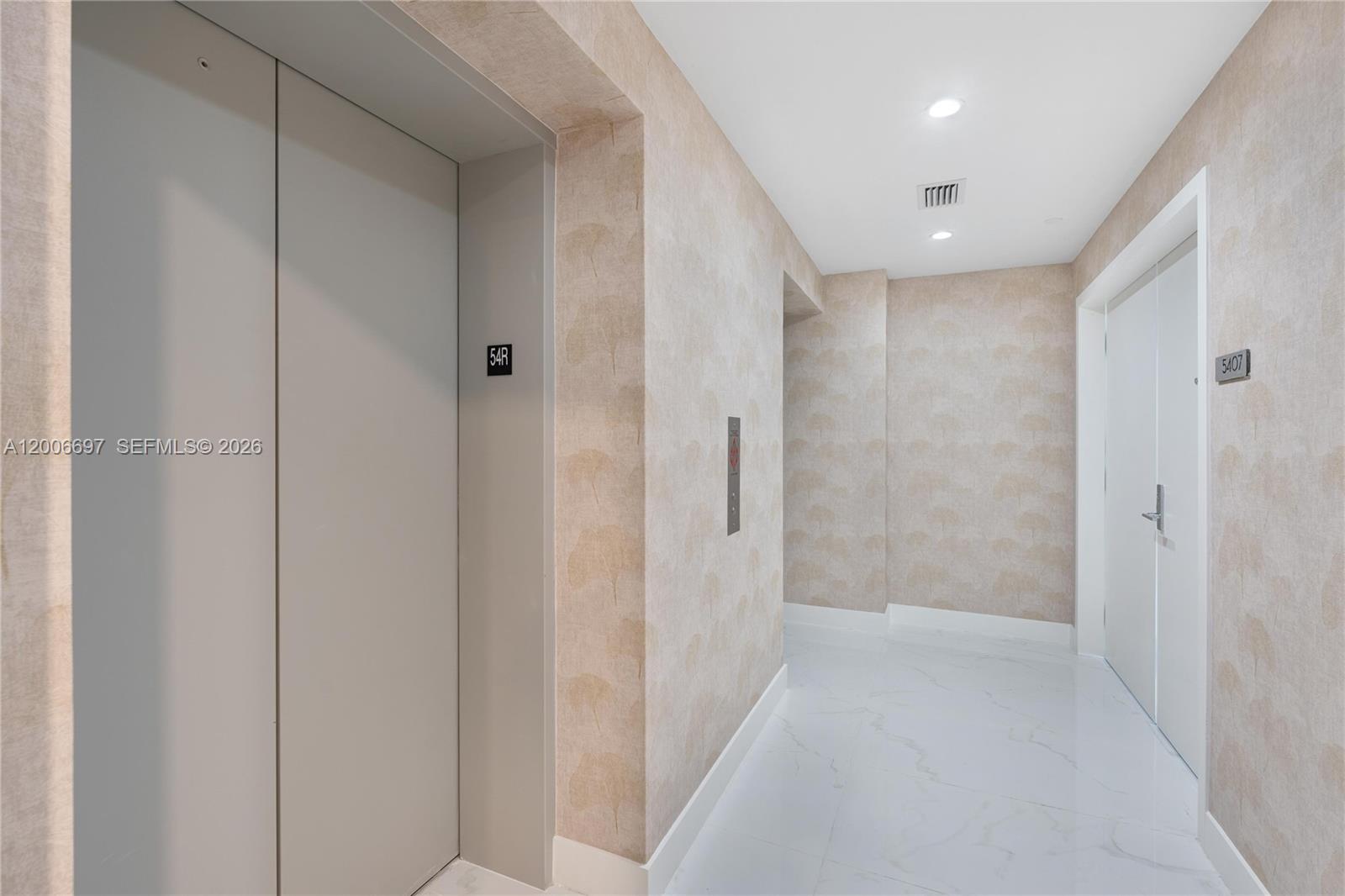 700 NE 24th St #5407 Miami, FL 33137