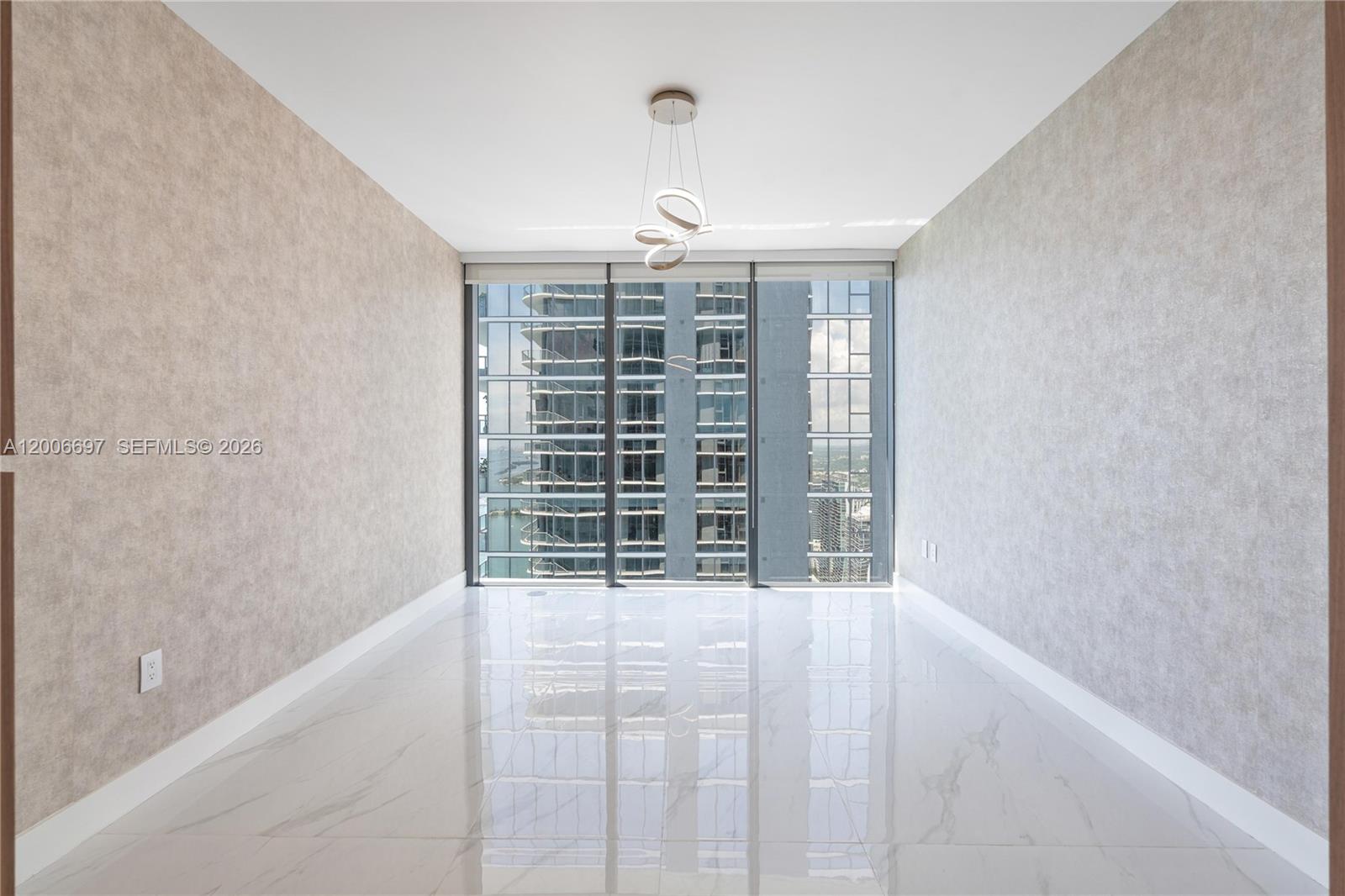 700 NE 24th St #5407 Miami, FL 33137