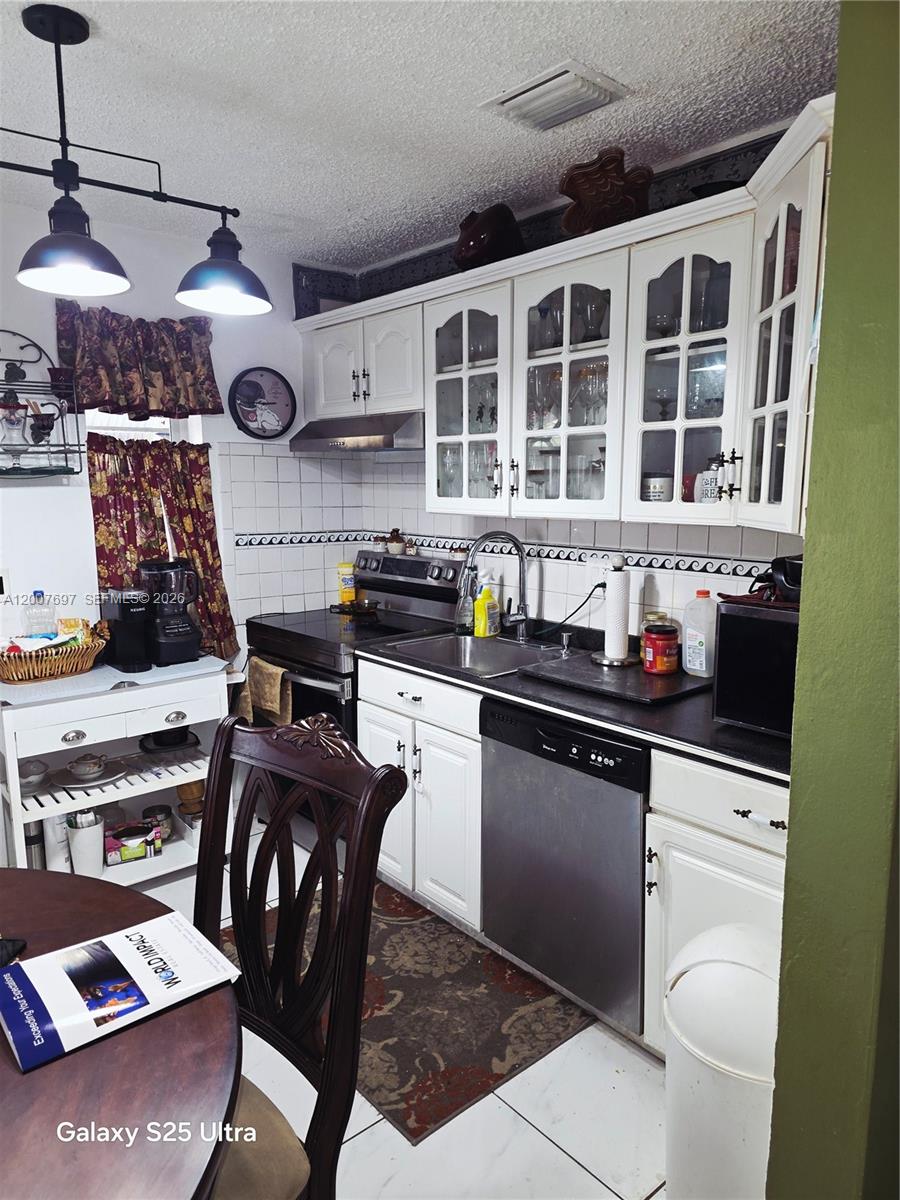 Undisclosed Address Hallandale Beach, FL 33009