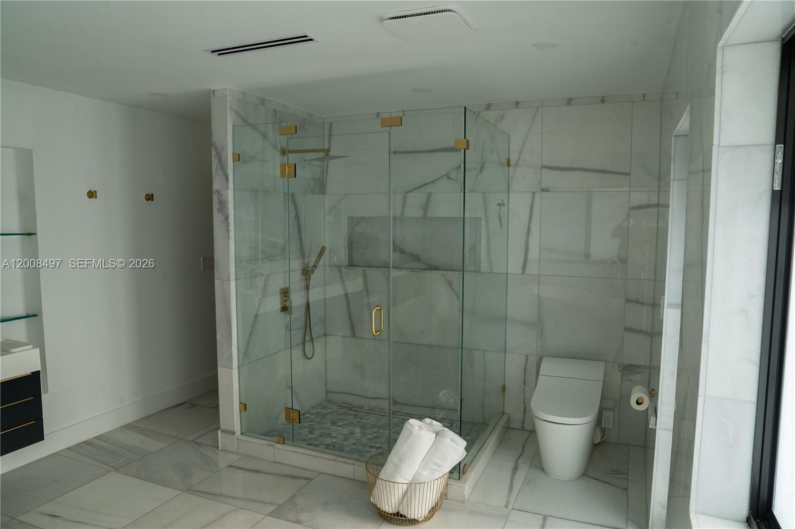 10475 SW 72nd Ave Pinecrest, FL 33156