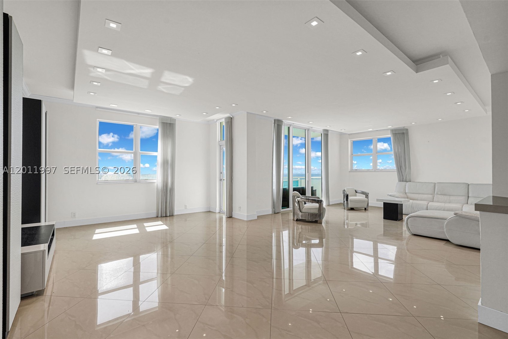 3001 S Ocean Dr #1611 Hollywood, FL 33019