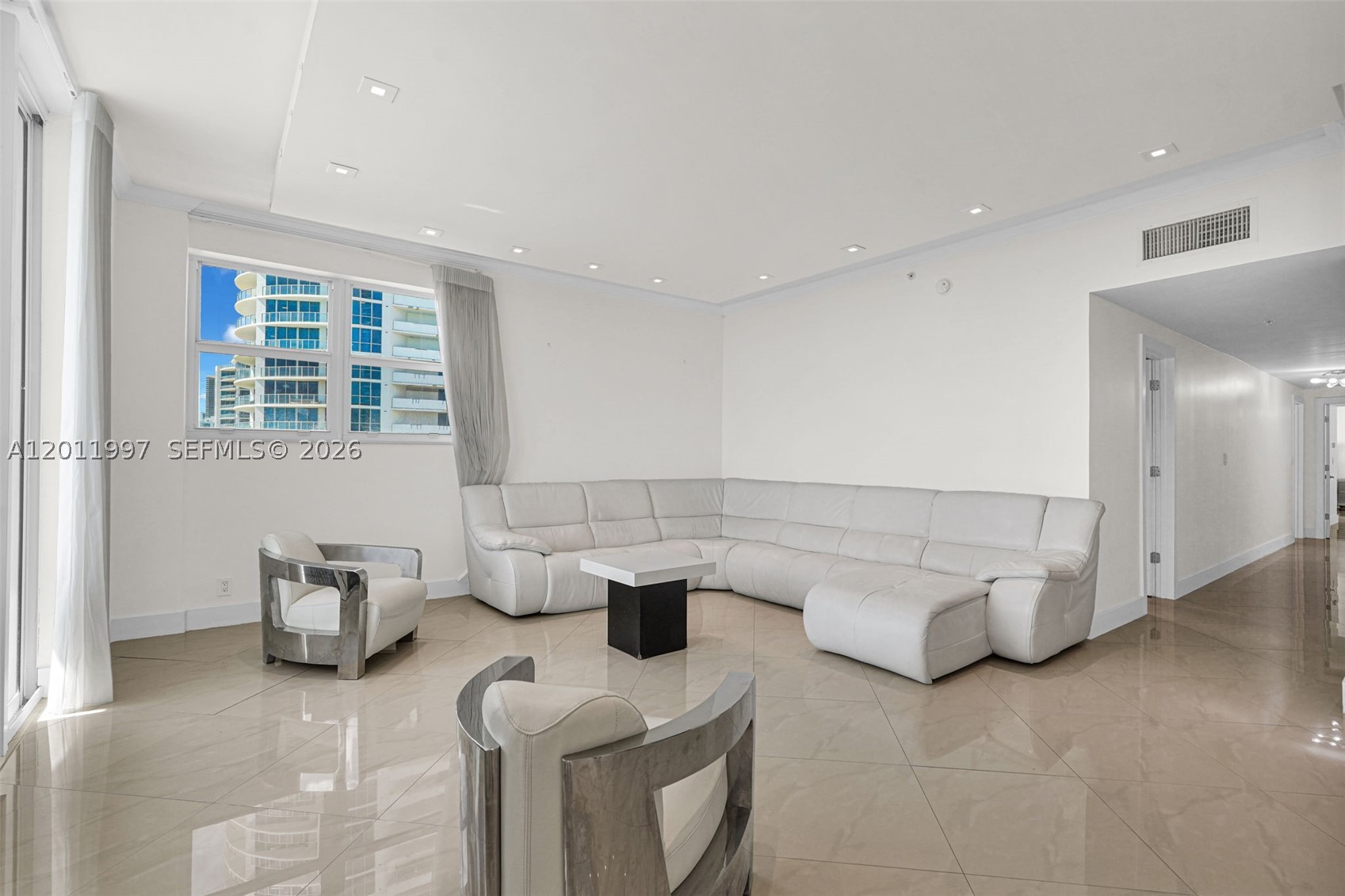 3001 S Ocean Dr #1611 Hollywood, FL 33019