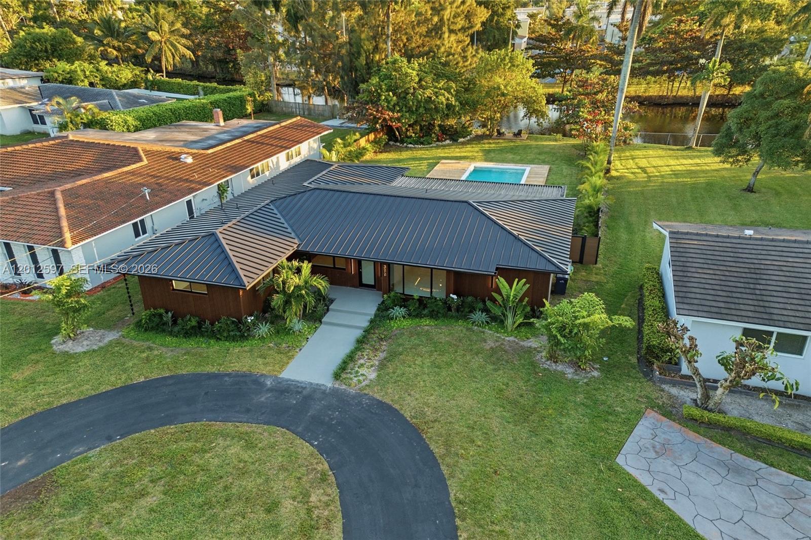 360 NW 87th St El Portal, FL 33150