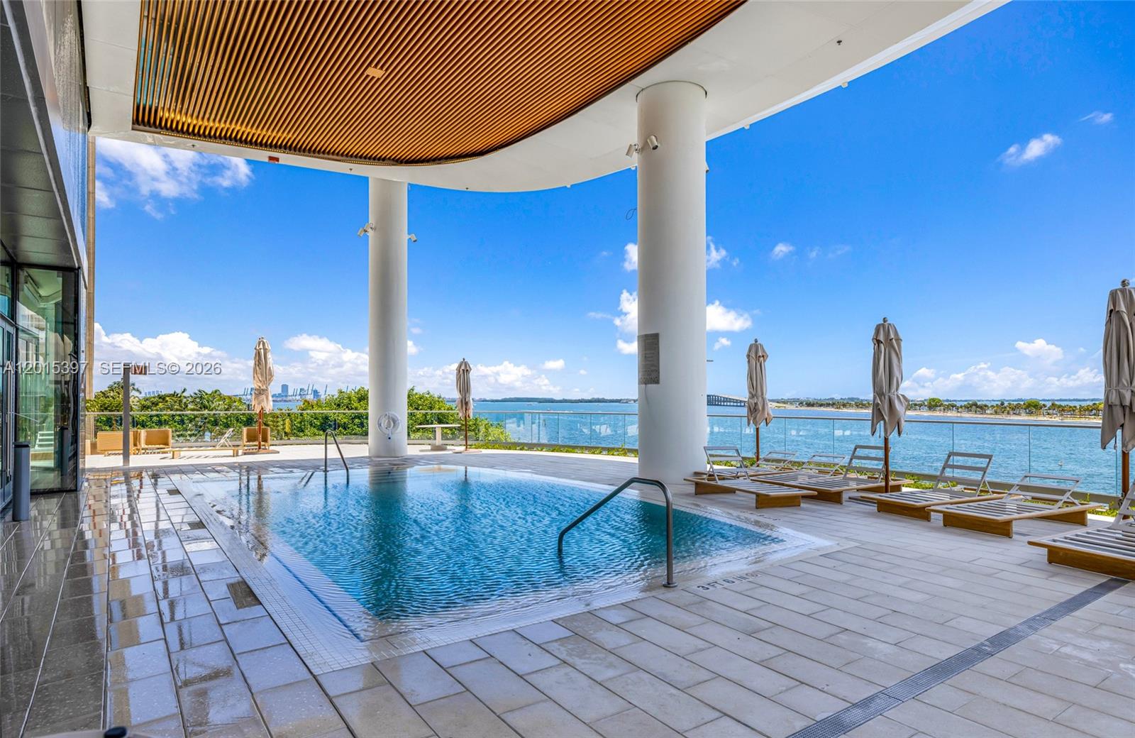 175 SE 25th Rd #1203 Miami, FL 33129