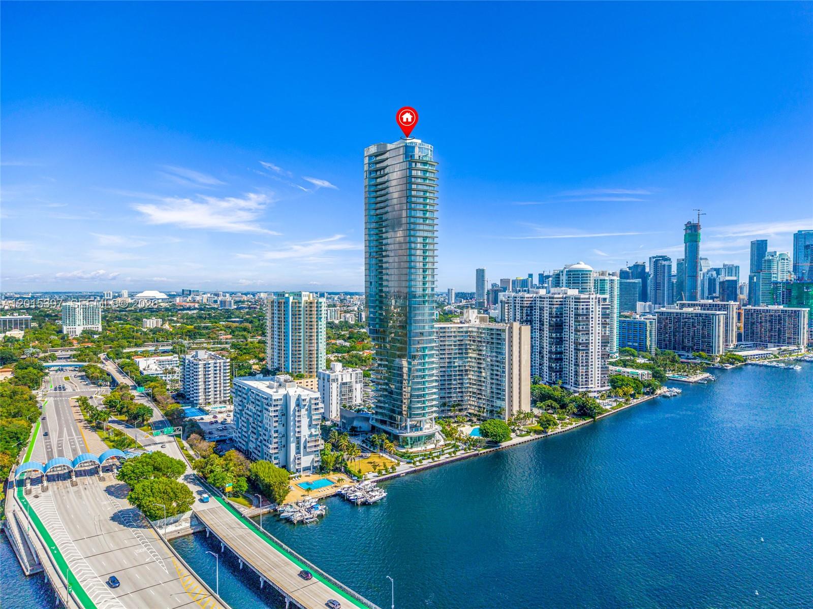 175 SE 25th Rd #1203 Miami, FL 33129
