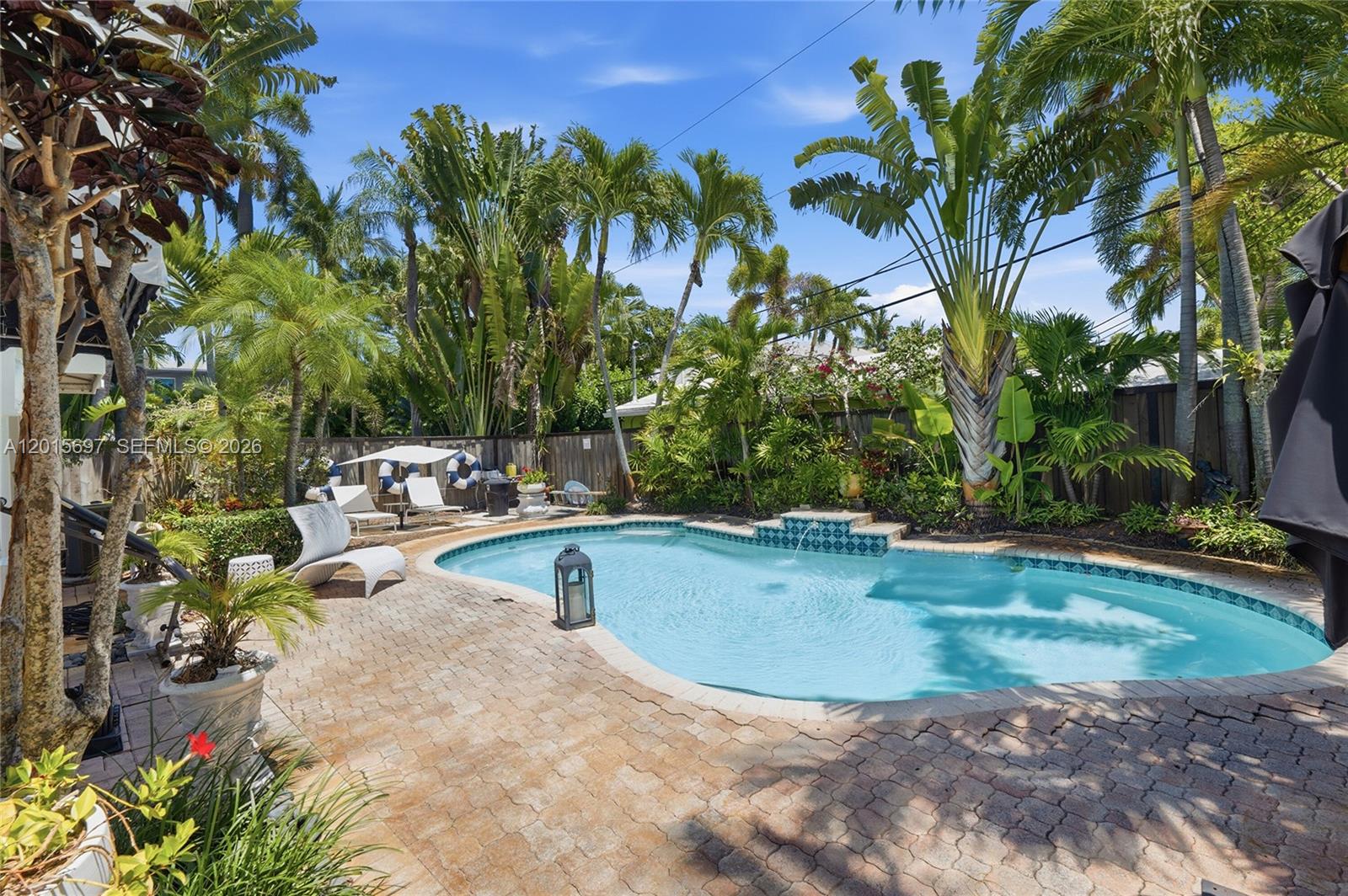 636 NE 17th Ter Fort Lauderdale, FL 33304