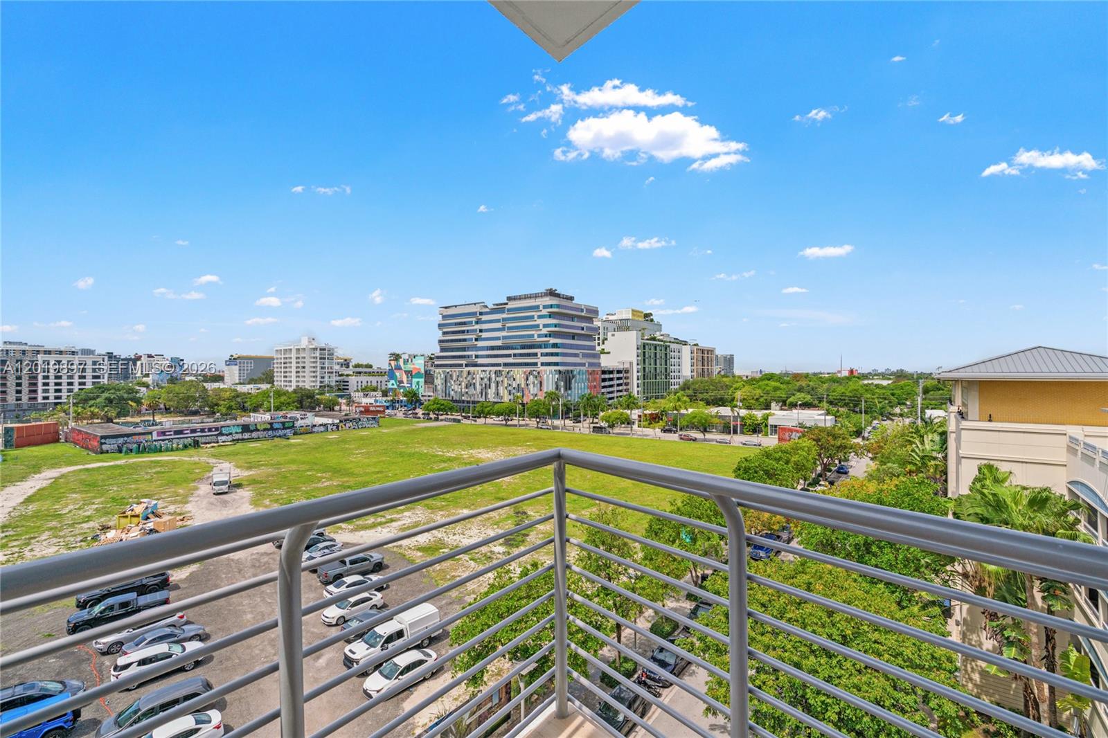 90 NE 32nd St #627 Miami, FL 33137