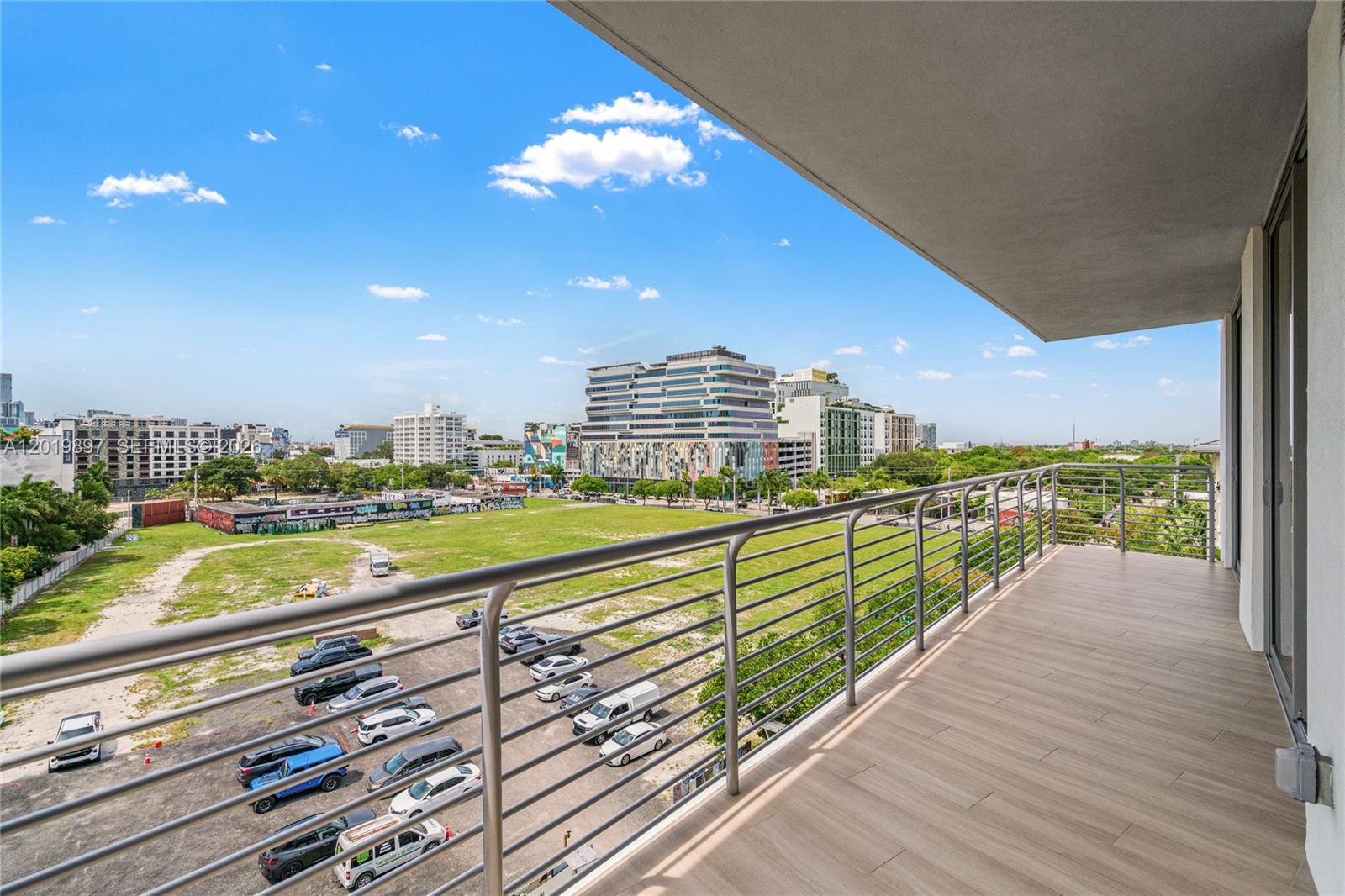 90 NE 32nd St #627 Miami, FL 33137