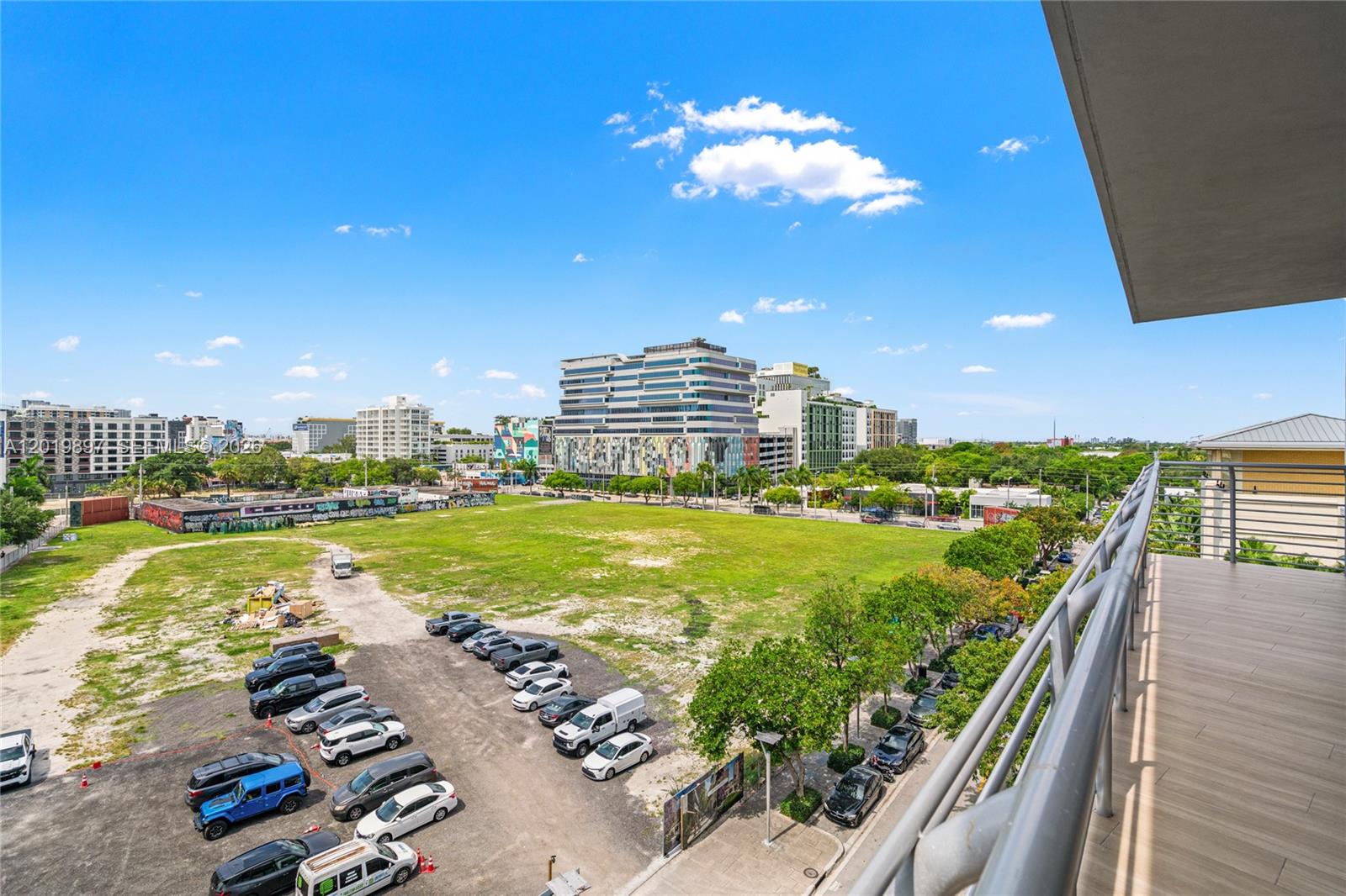 90 NE 32nd St #627 Miami, FL 33137