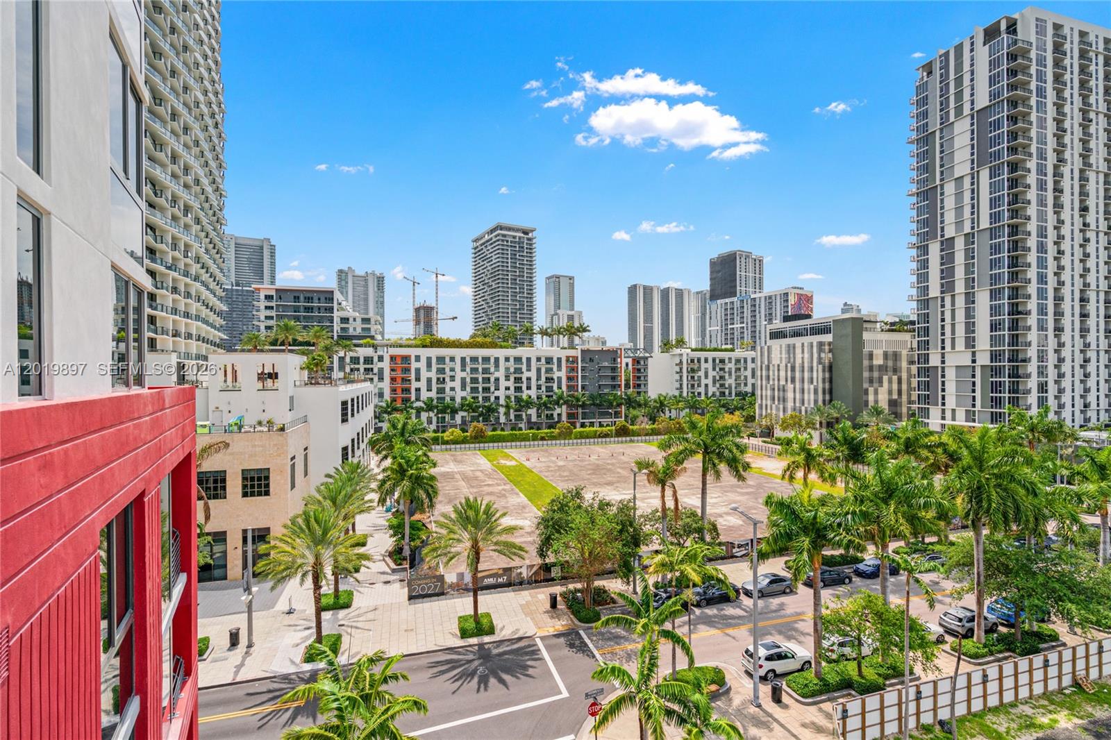 90 NE 32nd St #627 Miami, FL 33137