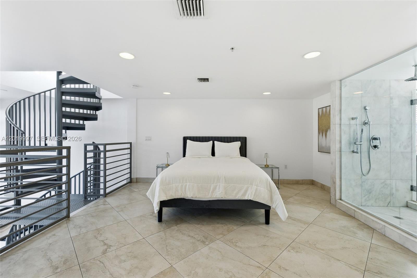 421 Meridian Ave #16 Miami Beach, FL 33139